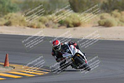 media/Oct-08-2022-SoCal Trackdays (Sat) [[1fc3beec89]]/Turn 10 (945am)/